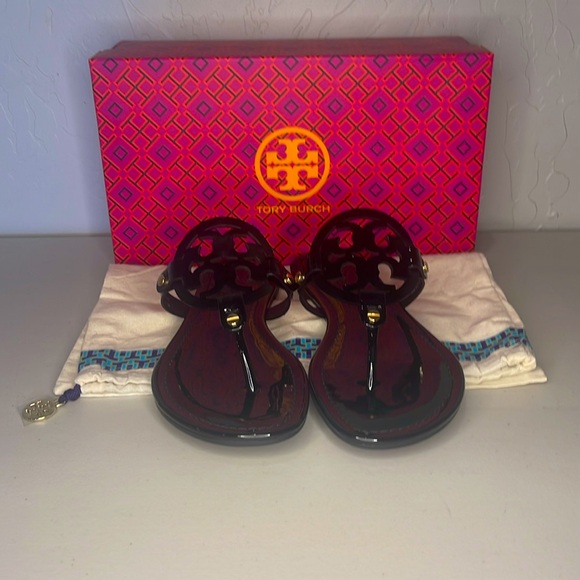 Tory Burch Miller Patent Perfect Balck Size 9 - Picture 2 of 16
